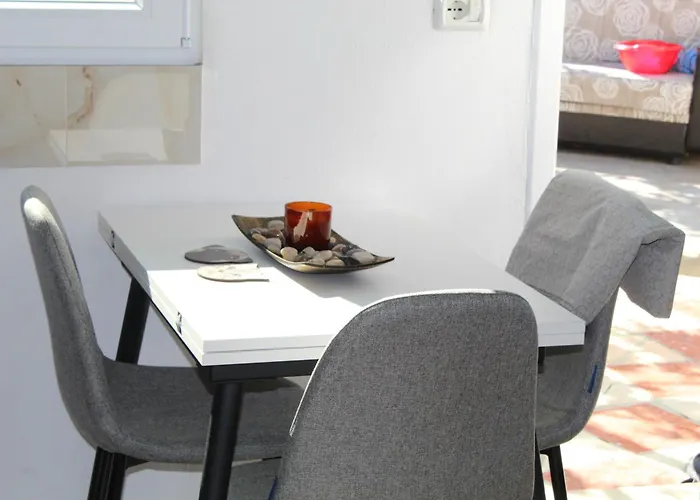 Orange Grove Retreat Apartament Tirana